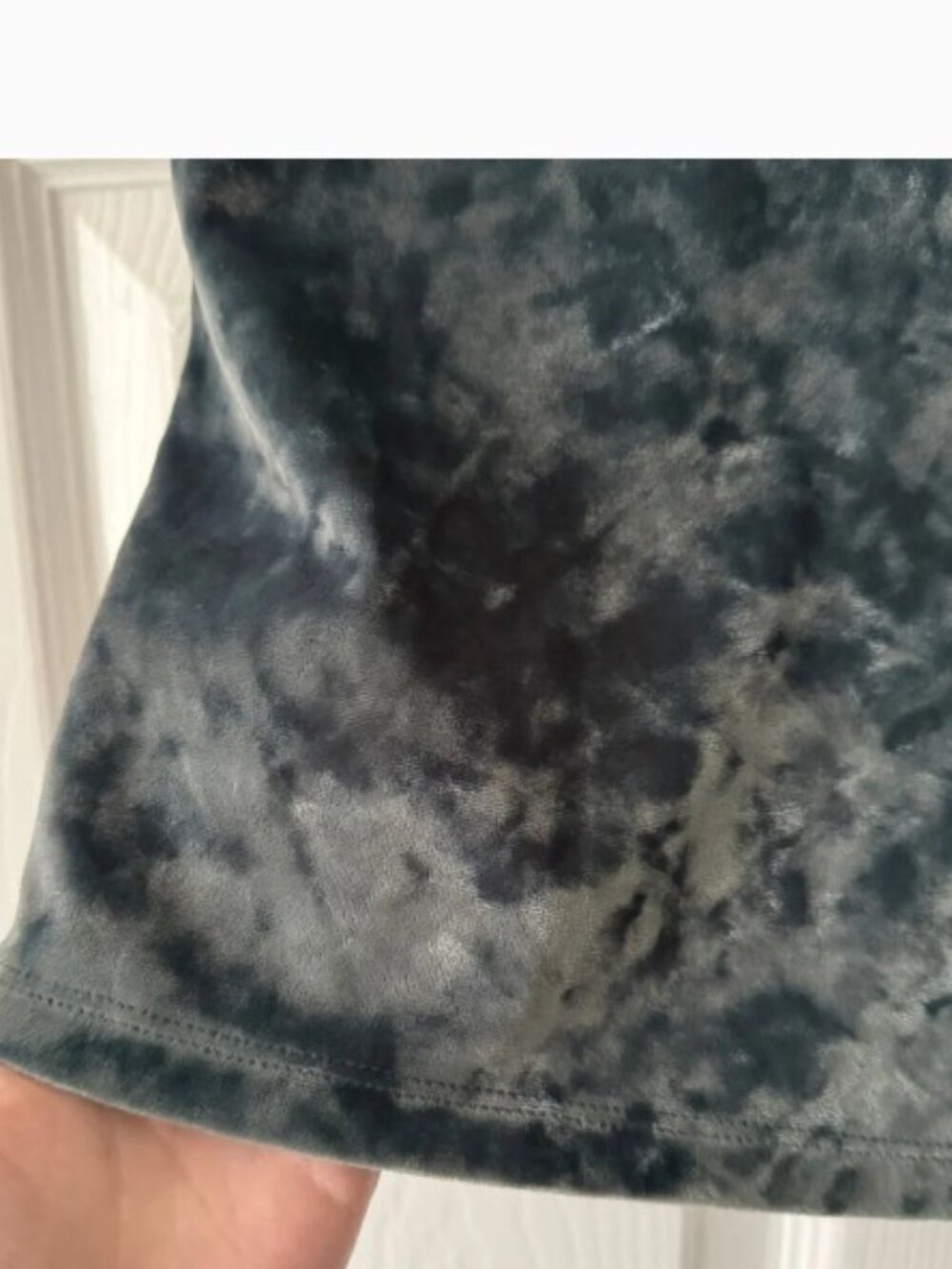 a new day blue/grey/green Velvet mock neck Top - Picture 3 of 4